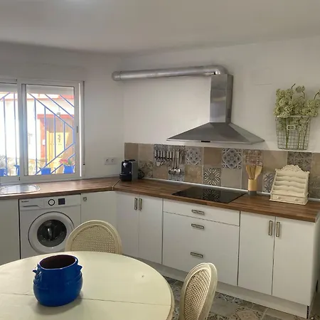 Lolitalola Holidays Apartment *